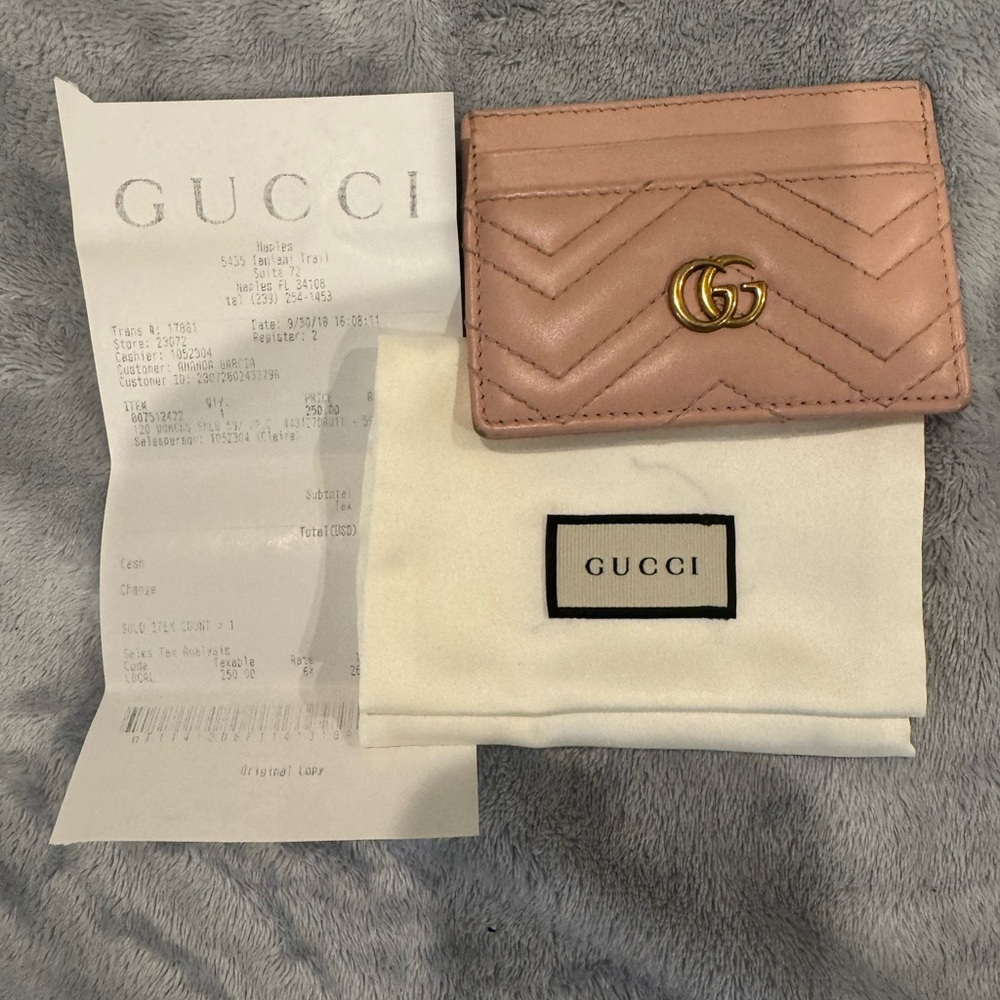 Gucci Pink Card Holder with Gold GG